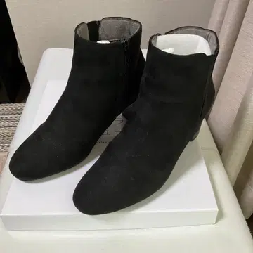 PLST 숏부츠 (블랙)