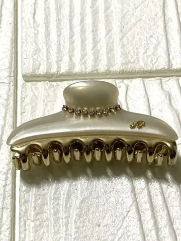 아카 뉴코라나 헤어 클립 M 사이즈