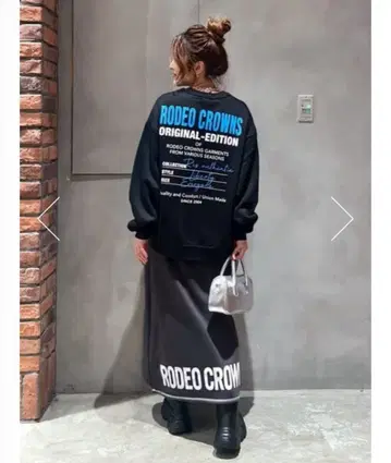 로데오 크라운 오리지널 에디션 로고 맨투맨