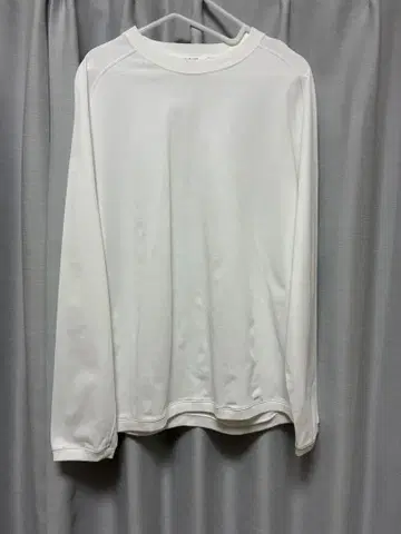 STILL BY HAND LONG SLEEVE CS08251