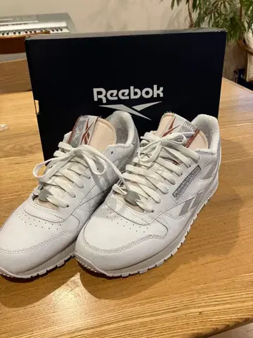 리복 클래식 레더 27cm