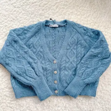 미사용 새상품 택 포함 ZARA 샤기 니트 비쥬 니트 가디건