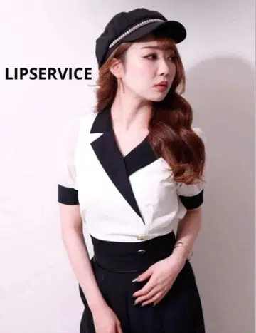 립 서비스 LIP SERVICE 클래시컬 하프 블라우스 상의 의류