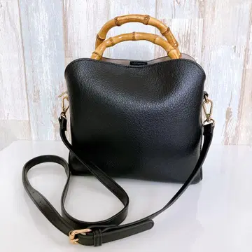 이카 뱀부 핸들 2WAY 숄더 백 블랙