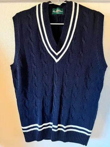 앨런 페인 네이비 케이블 니트 베스트