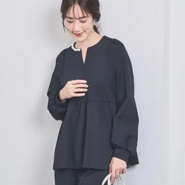 유나이티드 애로우즈 펄 모티브 페플럼 블라우스