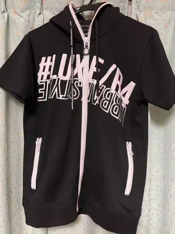 LUXE/R 블랙 숏 슬리브 후드티 M