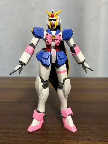 건담 프라모델 노벨 건담 HG 페인팅