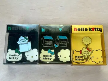 헬로키티 핀 배지 3개 세트
