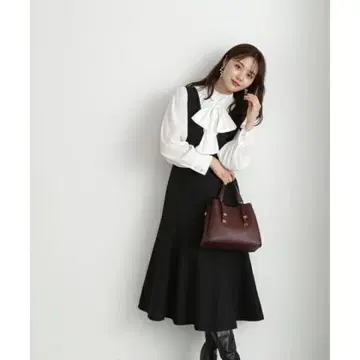 [택 포함 새상품] 프로포션 머메이드 트위드 오버롤 스커트