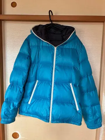 다운 자켓 CONVERS