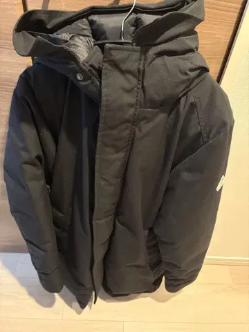 PYRENEX 블랙 다운 자켓 안시