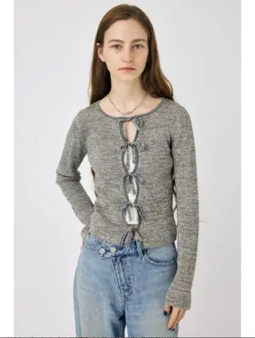 MOUSSY 프론트 리본 니트탑 그레이
