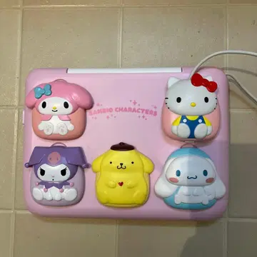 SEGA 산리오 캐릭터즈 컴퓨터 본체만