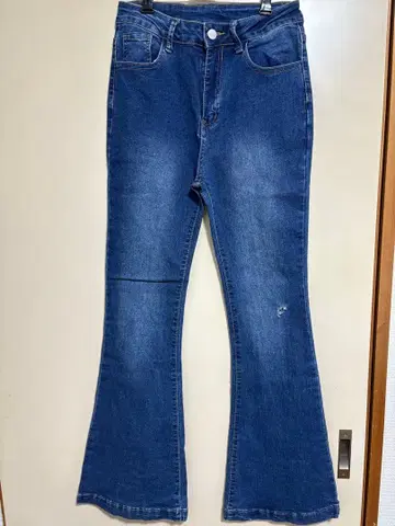 부츠컷 데님 플레어 데님