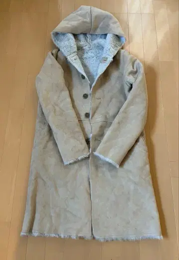 X-girl 후드 부착 무스탕 코트