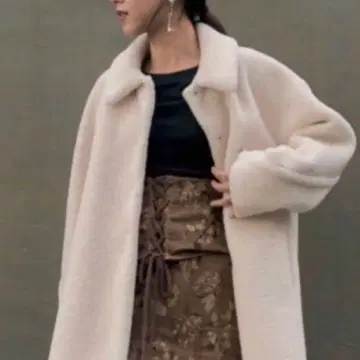 Ameri TENT LINE BOA COAT 보아 코트