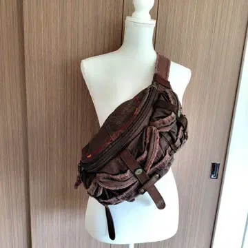 레어 Tough 힙색 데미지풍