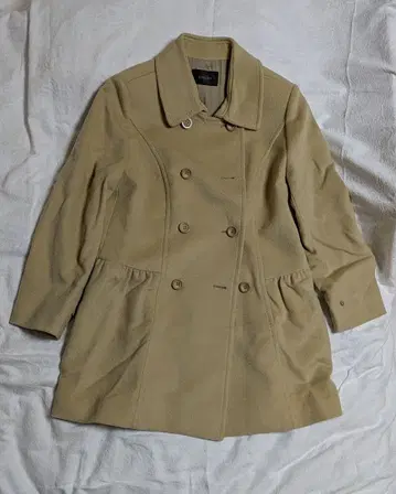 PISANO 베이지 더블 브레스트 숏코트 모 캐시미어