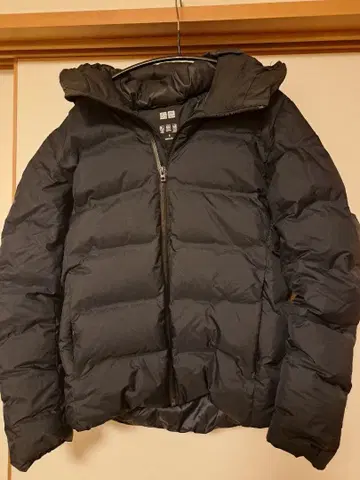 UNIQLO 심리스 다운 파카 네이비 남성용 S 사이즈