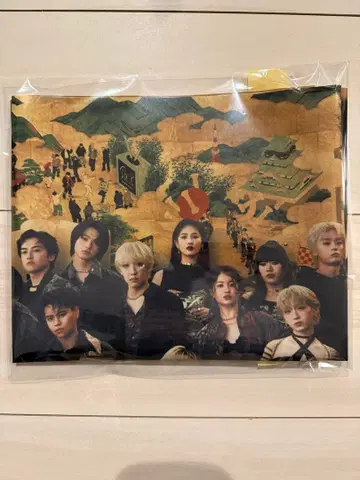 BMSG FES 패브릭 포스터 메가 캡슐