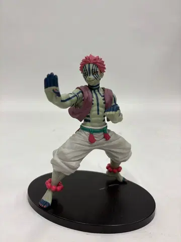 귀멸의 칼날 아카자 피규어