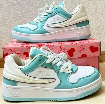 FILA 스니커즈 24 새상품