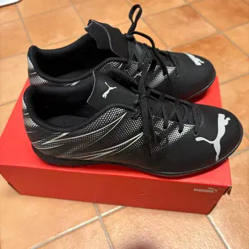 푸마 스니커즈 25.0