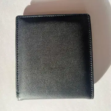블랙 가죽 접이식 지갑