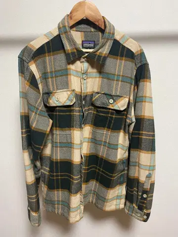 patagonia 체크 무늬 플란넬 셔츠 M
