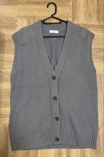 BEAUTY&YOUTH 유나이티드 애로우즈 그레이 니트 베스트