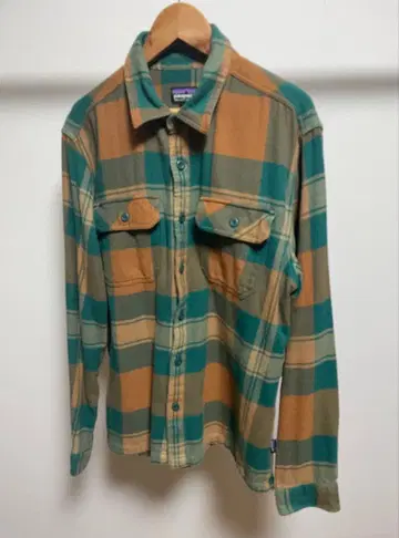 patagonia 오가닉 코튼 M 사이즈 플란넬 셔츠