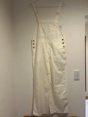 [택 포함 새상품] 베이크루즈 화이트 오버롤 (페티코트 포함)