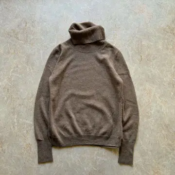 유니클로 캐시미어 100% 터틀넥 스웨터 브라운 L