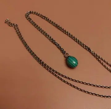 새상품급 트롤 비즈 맬러카이트 목걸이