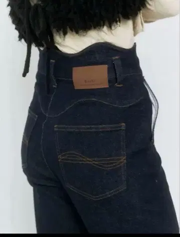 EAPHI WAVE DESIGN HIGH WAIST DENIM