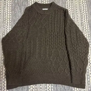 FREAK'S STORE 다크 브라운 니트 스웨터
