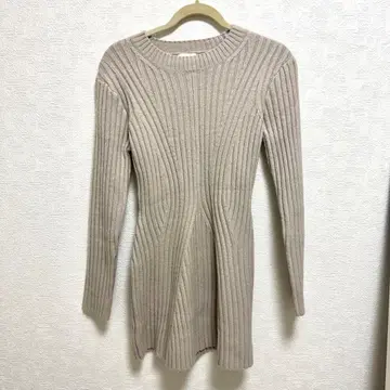 H&M 베이지 리브 니트 원피스