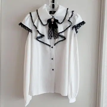 로지타 블라우스