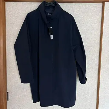 유니클로 블록 테크 코트 네이비 XL
