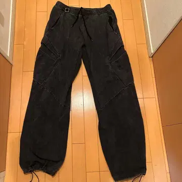 KAIKO 블랙 조거 팬츠