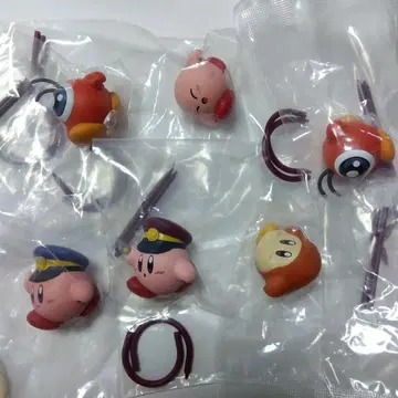 별의 커비 가챠 슉슉 놀이 한큐 기차 4종 컴프 +2개