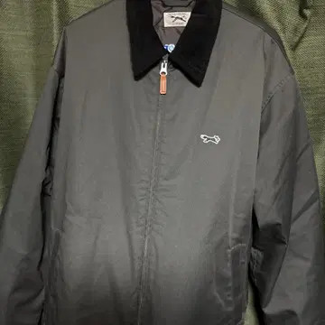 블랙 코듀로이 옷깃 점퍼