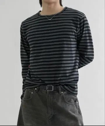 [ EPNK ] 보더 롱 슬리브 티 / 보더롱