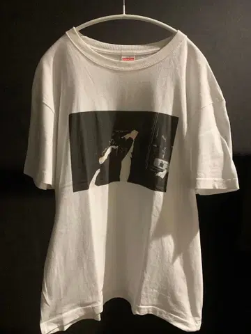 양문학 시오즈카 모에카 디자인 T셔츠 L