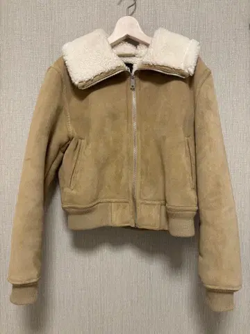 ZARA 무스탕 스타일 숏 자켓 베이지