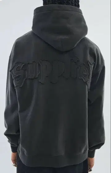 [새상품급] SUPPLIER 풀오버 후디 후드티 블랙 S 사이즈