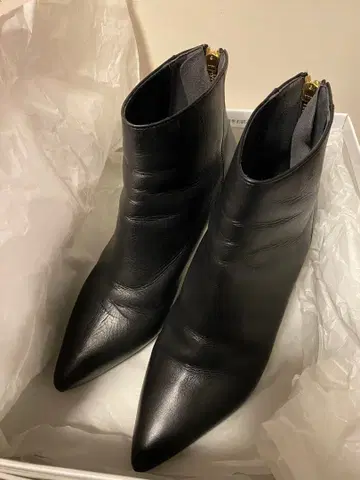 아나이 숏부츠 23.5cm