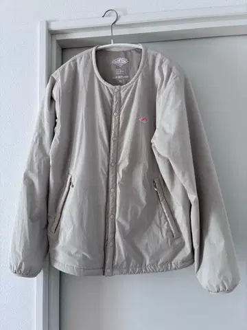 단톤 나일론 인슐레이션 노카라 자켓 38