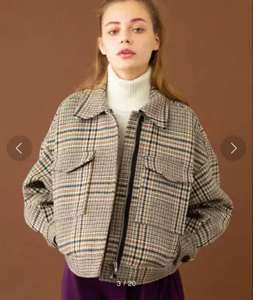 오버 사이즈 체크 무늬 풀오버